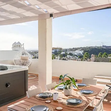 Apartment Penthouse In Met Jacuzzi En Zeezicht! *