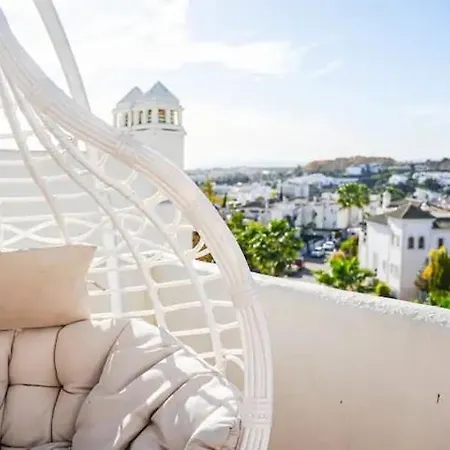 Penthouse In Met Jacuzzi En Zeezicht! * Estepona